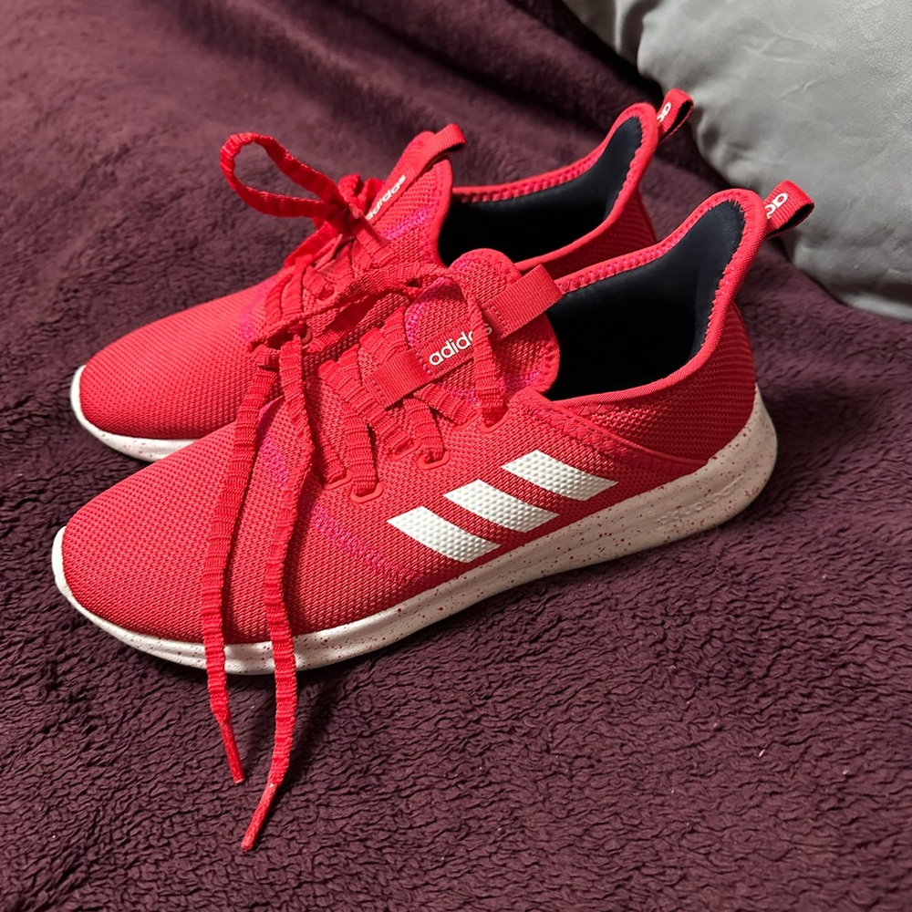 Womens adidas cloud foam. Size 8.5